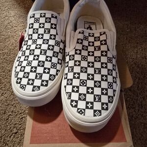 NWT Van's LV Collab Shoes Woman's 6.5